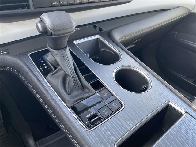 2025 Toyota Sienna LE 8 Passenger