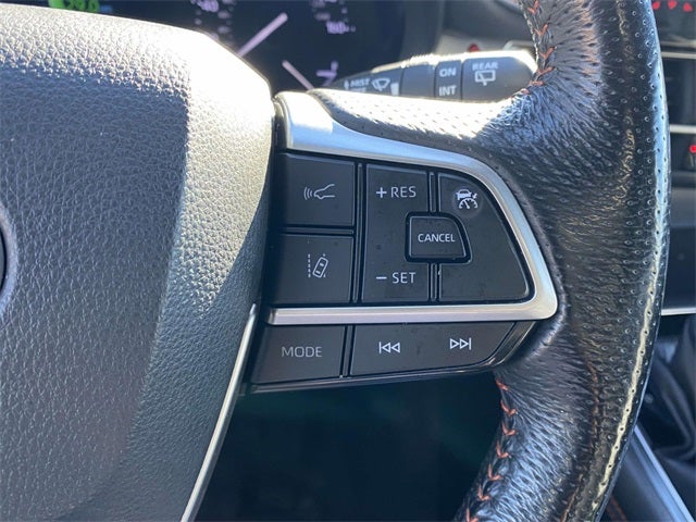 2021 Toyota Sienna XSE 7 Passenger