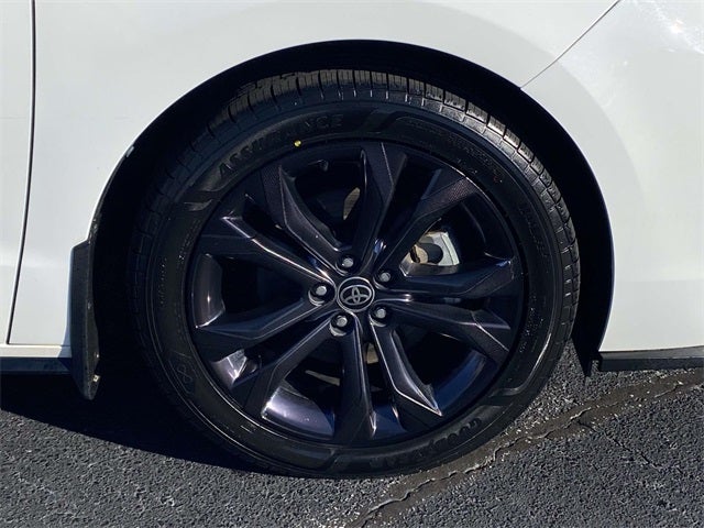 2021 Toyota Sienna XSE 7 Passenger