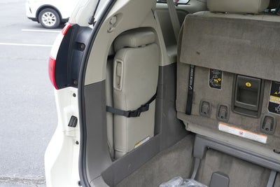 2015 Toyota Sienna XLE 8 Passenger