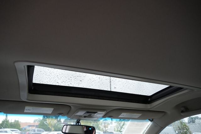 2015 Toyota Sienna XLE 8 Passenger