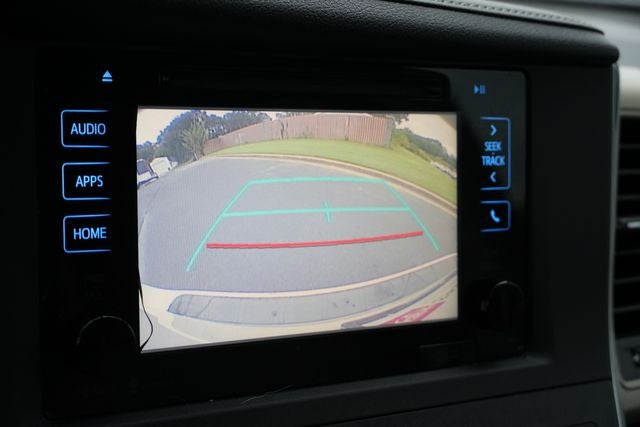 2015 Toyota Sienna XLE 8 Passenger