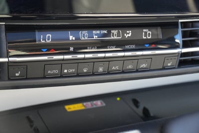 2025 Toyota Sienna XLE 8 Passenger