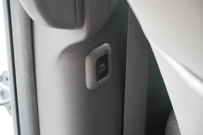 2024 Toyota Sienna XLE 8 Passenger
