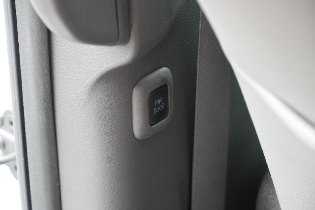 2024 Toyota Sienna XLE 8 Passenger