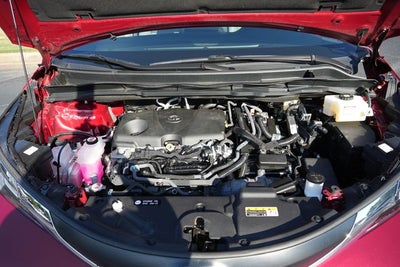 2023 Toyota Sienna XLE 8 Passenger