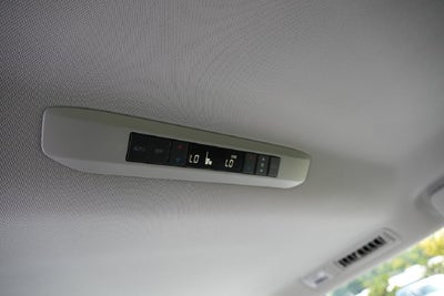 2025 Toyota Sienna XLE 8 Passenger
