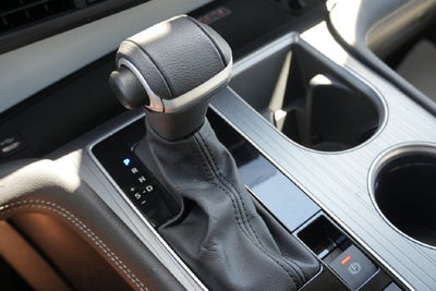 2025 Toyota Sienna XLE 8 Passenger