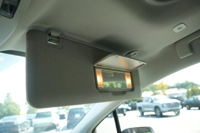 2025 Toyota Sienna XLE 8 Passenger