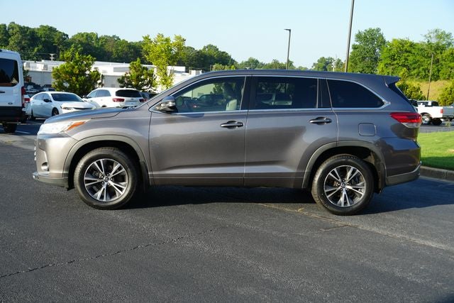 2017 Toyota Highlander LE