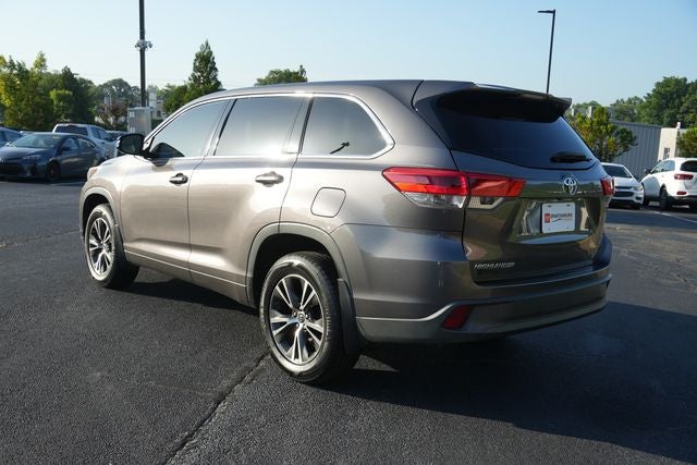 2017 Toyota Highlander LE