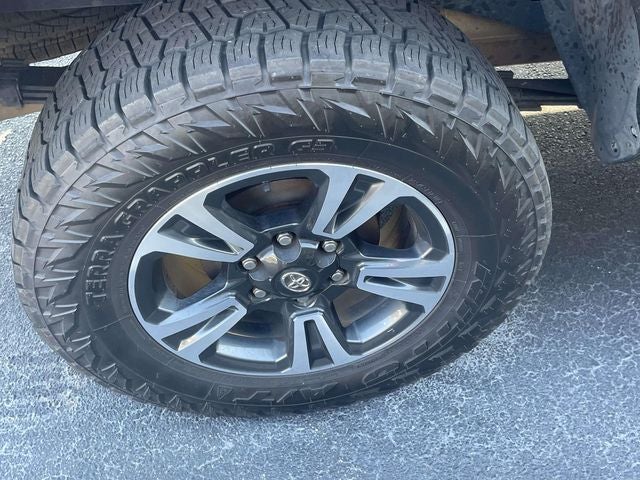 2017 Toyota Tacoma TRD Sport V6