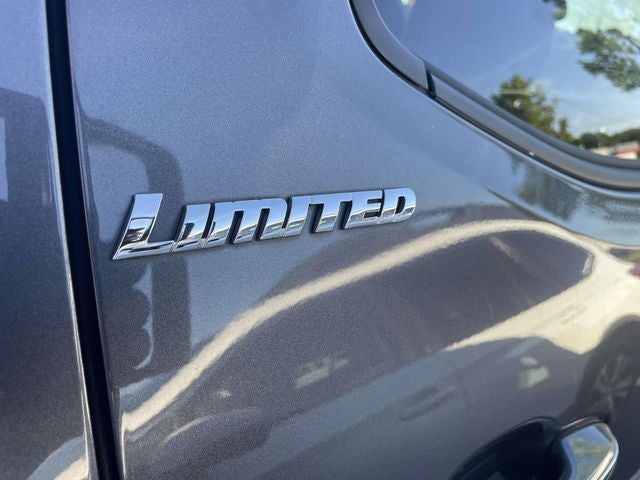 2016 Toyota Tacoma Limited V6