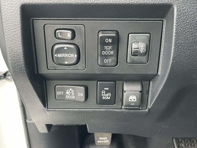 2016 Toyota Tundra Limited CrewMax