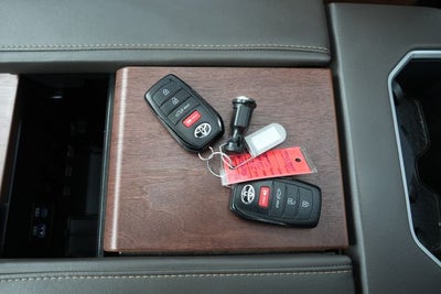 2024 Toyota Tundra Hybrid 1794 Edition