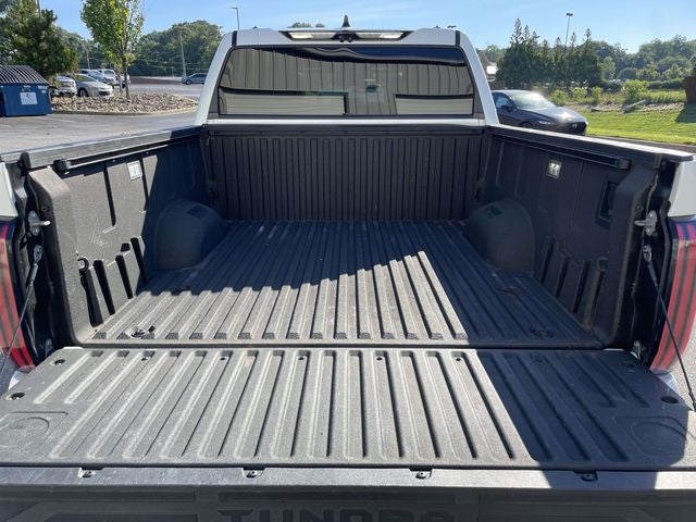 2022 Toyota Tundra Hybrid Platinum