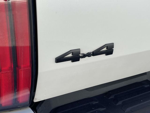 2022 Toyota Tundra Hybrid Platinum