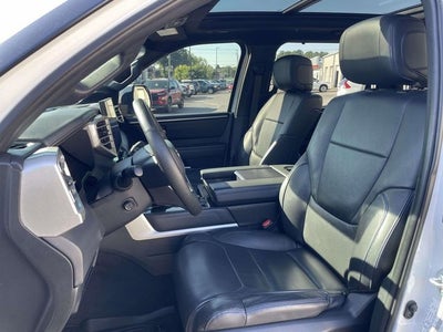 2022 Toyota Tundra Hybrid Platinum