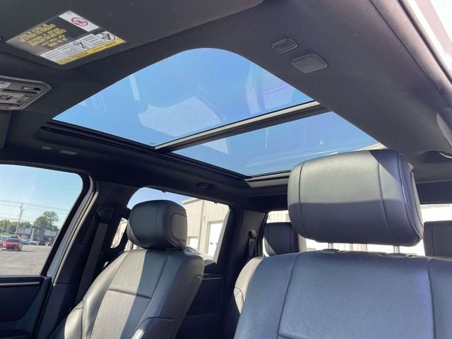 2022 Toyota Tundra Hybrid Platinum