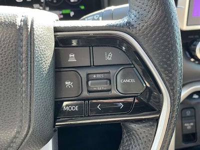 2022 Toyota Tundra Hybrid Platinum