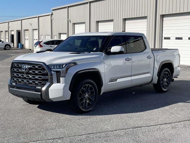 2022 Toyota Tundra Hybrid Platinum