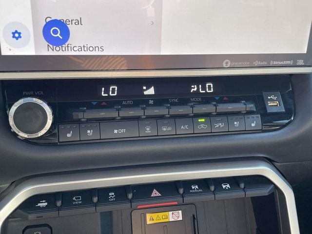 2022 Toyota Tundra Hybrid Platinum