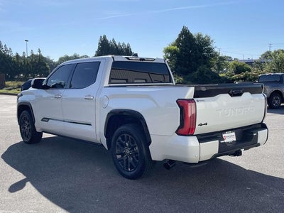 2022 Toyota Tundra Hybrid Platinum
