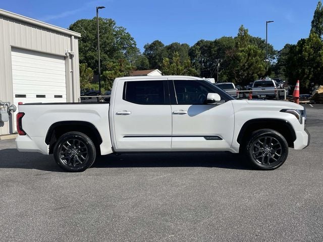 2022 Toyota Tundra Hybrid Platinum