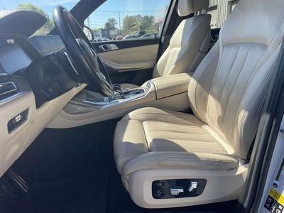 2022 BMW X7 M50i