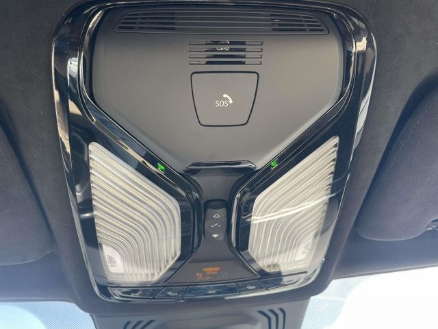 2022 BMW X7 M50i