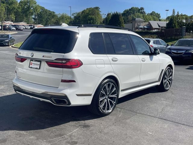 2022 BMW X7 M50i
