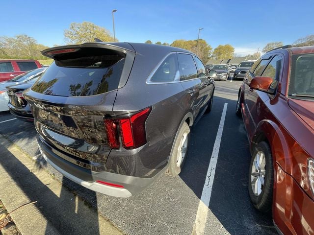 2025 Kia Sorento LX