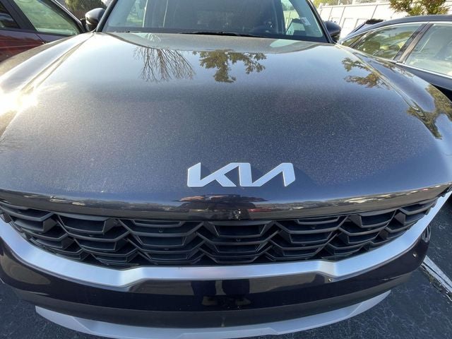 2025 Kia Sorento LX