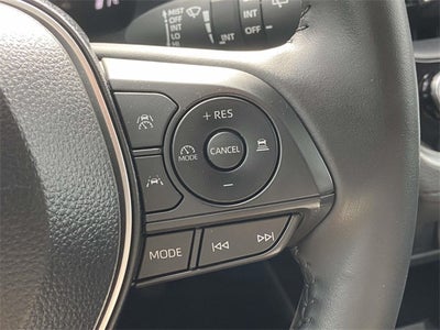 2025 Toyota Corolla Cross XLE