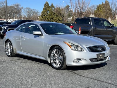 2011 INFINITI G37 Base