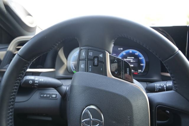 2023 Toyota Crown Limited