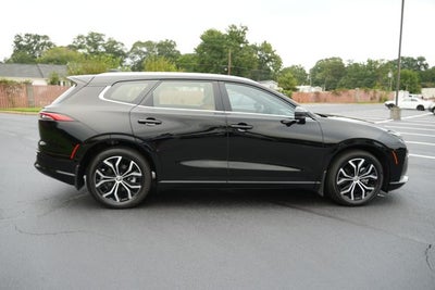 2025 Toyota Crown Signia XLE