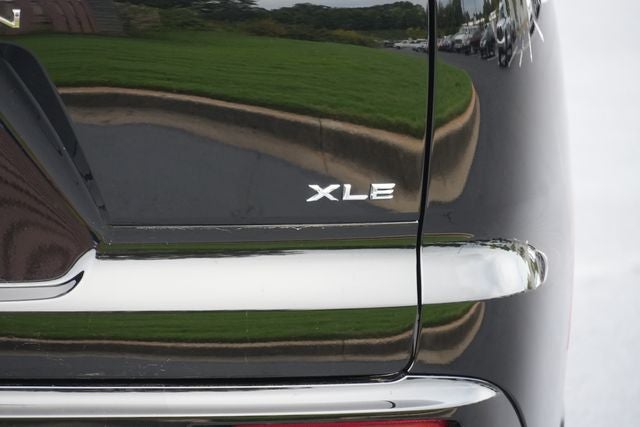2025 Toyota Crown Signia XLE