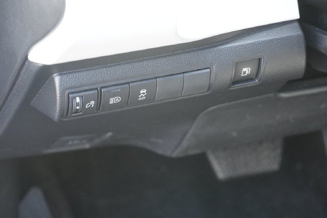 2025 Toyota Corolla Hybrid SE
