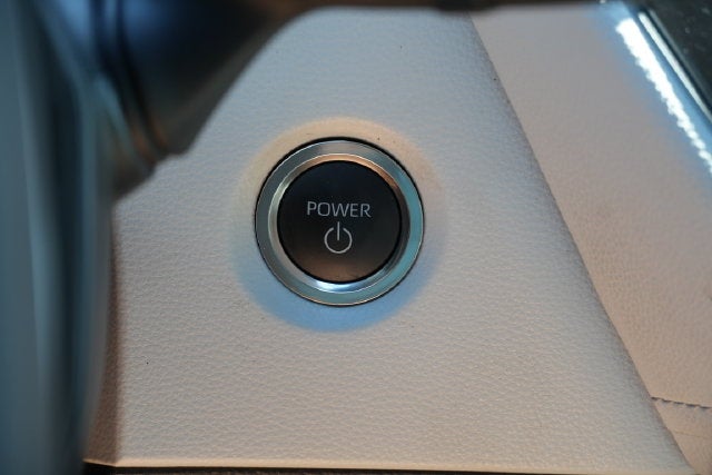 2025 Toyota Corolla Hybrid SE