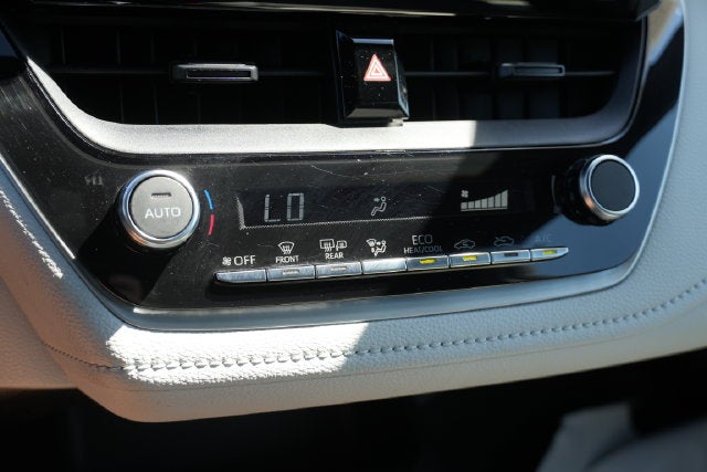 2025 Toyota Corolla Hybrid SE