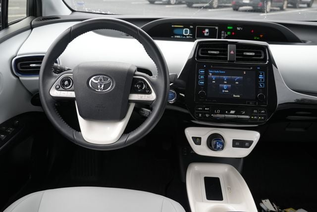 2016 Toyota Prius Four Touring