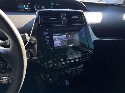 2019 Toyota Prius LE