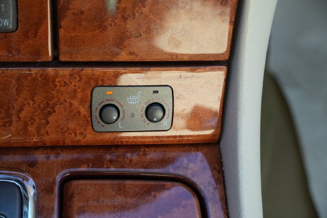 2001 Lexus LS 430