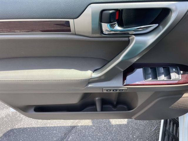 2016 Lexus GX 460