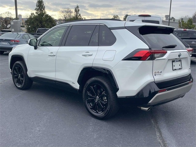 2024 Toyota RAV4 Hybrid SE