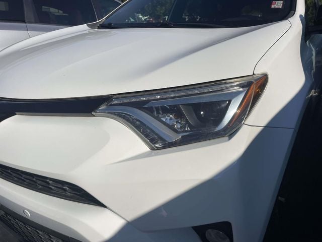 2016 Toyota RAV4 SE