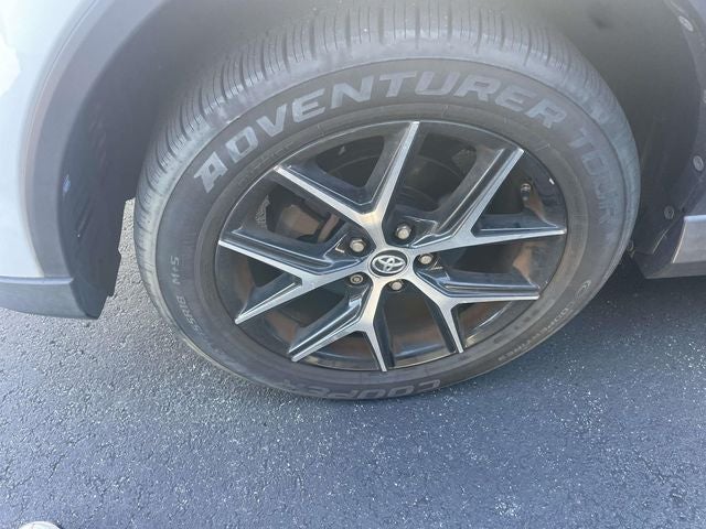 2016 Toyota RAV4 SE