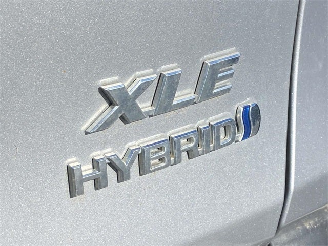 2020 Toyota RAV4 Hybrid XLE