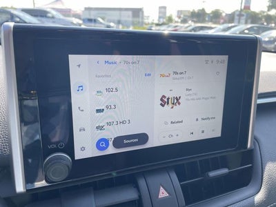 2025 Toyota RAV4 Hybrid XLE